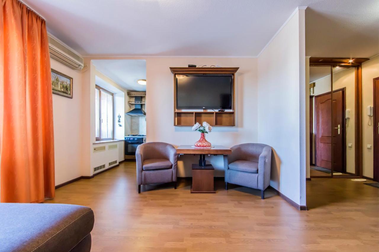Two-Room Apartments On Maidan Nezavisimosti Kiew Exterior foto